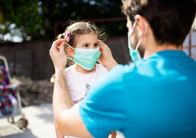Indoor and outdoor air pollution: Kids, lungs and climate