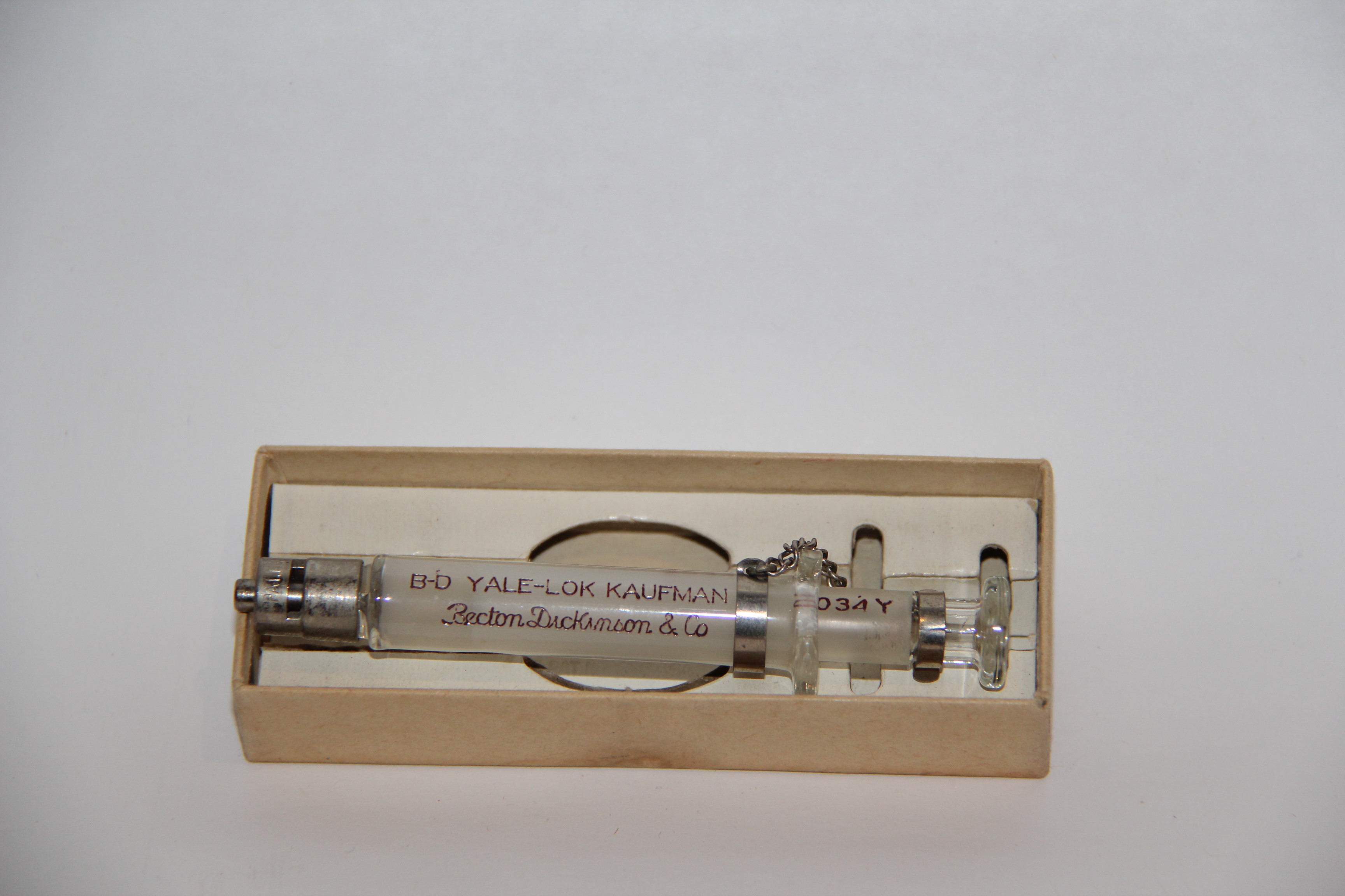 Kaufman gravity syringe